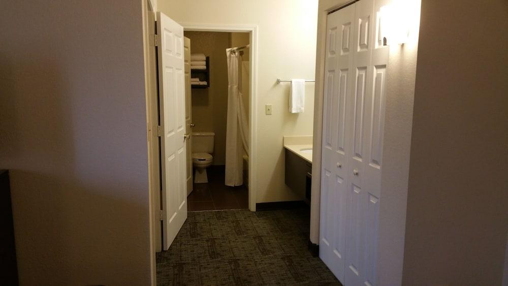 Staybridge Suites Chicago-Oakbrook Terrace By Ihg Buitenkant foto