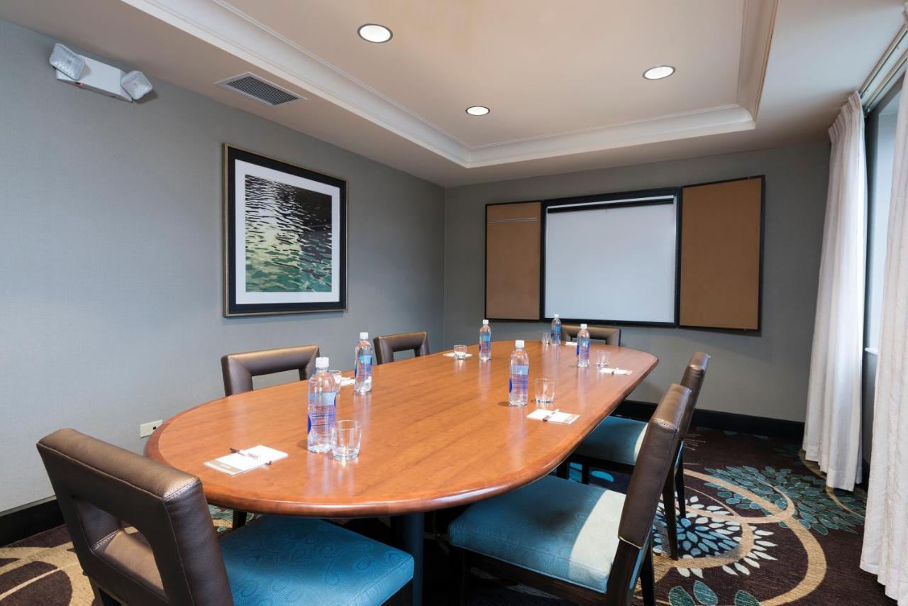 Staybridge Suites Chicago-Oakbrook Terrace By Ihg Buitenkant foto